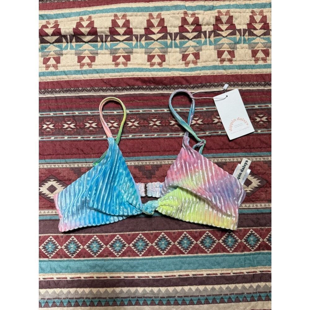NWT Dippin' Daisy's Pastel velvet bikini top size medium